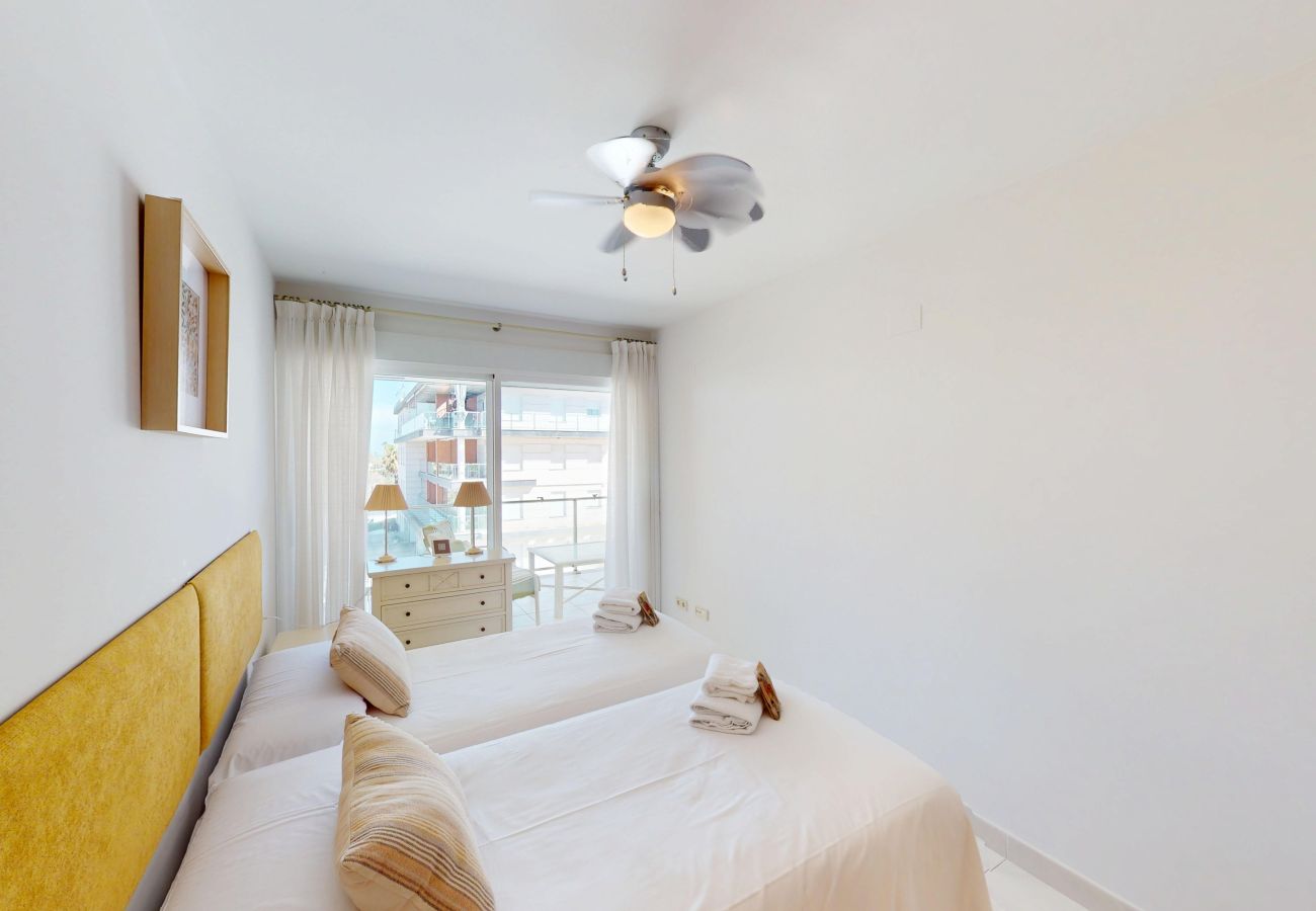 Apartment in Oliva - Gaviota by On Travel