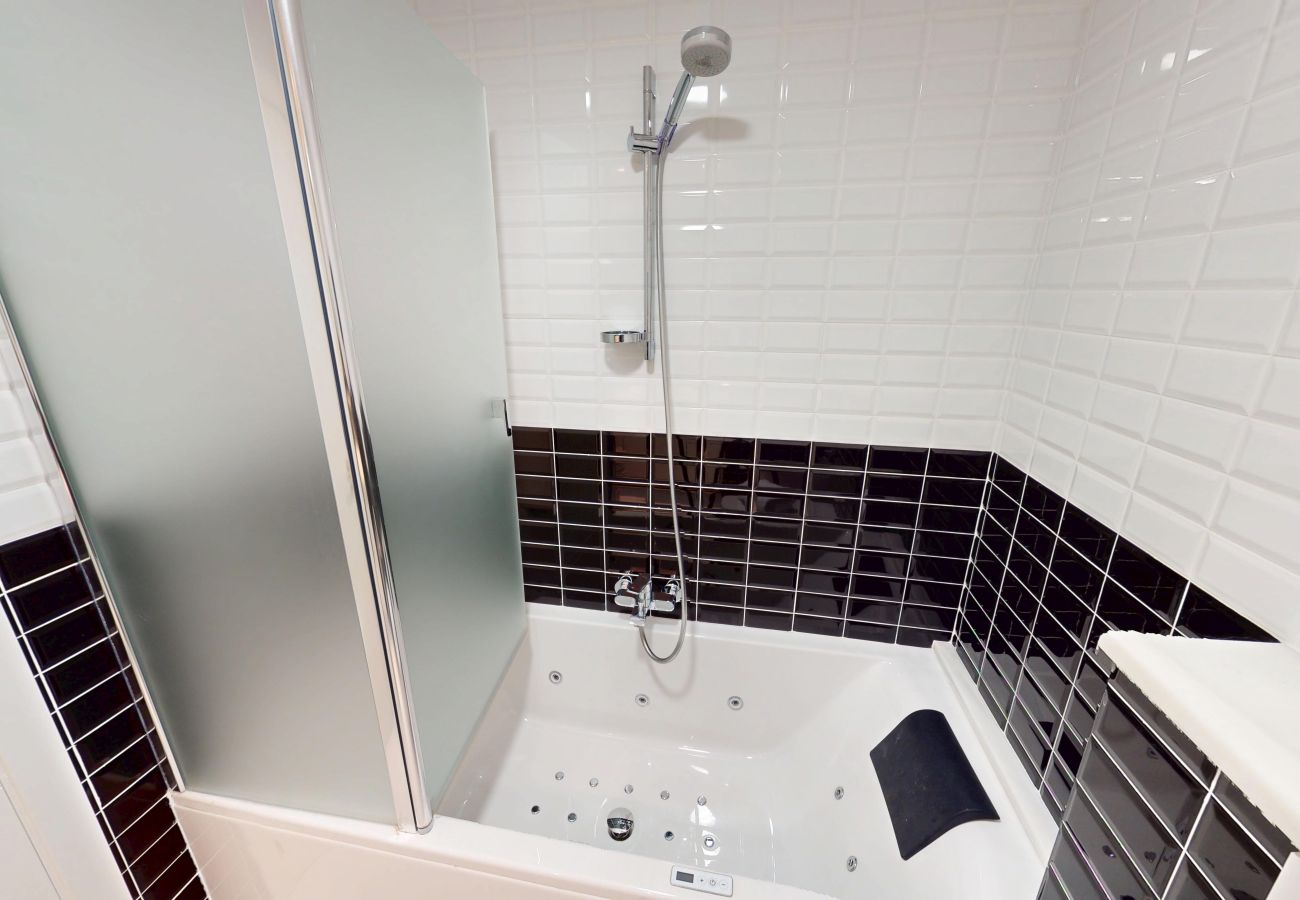 Apartment in Oliva - Mulligan by On Travel