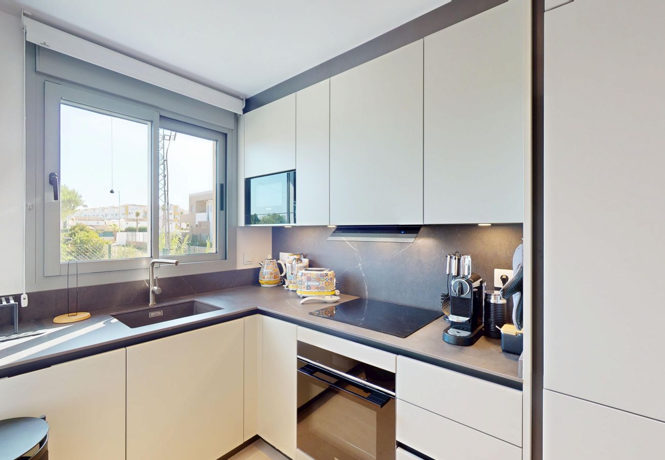 Apartment in Oliva - Aloha  by On Travel
