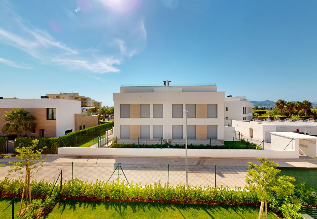 Apartment in Oliva - Bright by On Travel