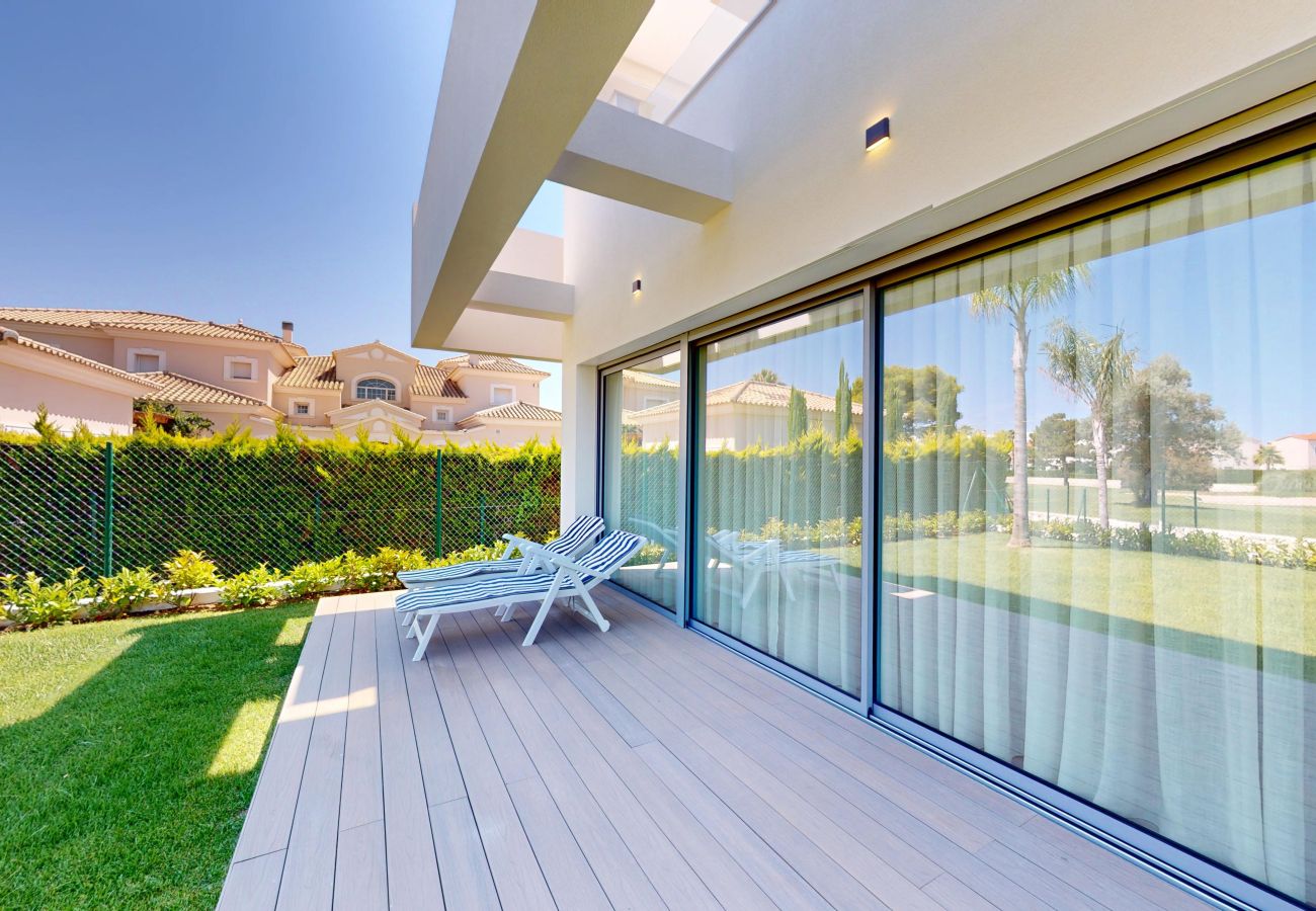 Apartment in Oliva - Amanecer Golf by On Travel