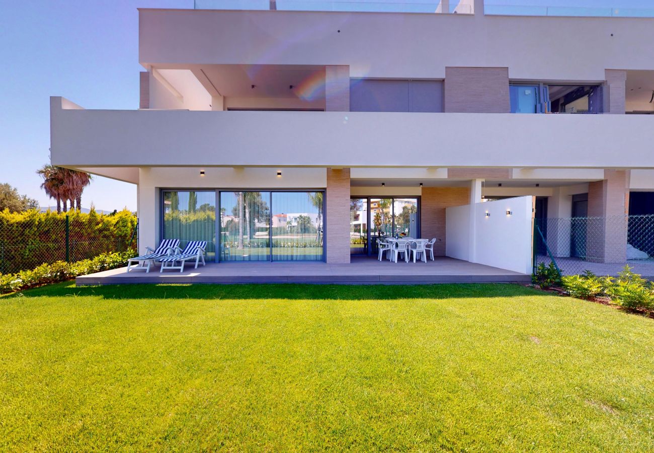 Apartment in Oliva - Amanecer Golf by On Travel