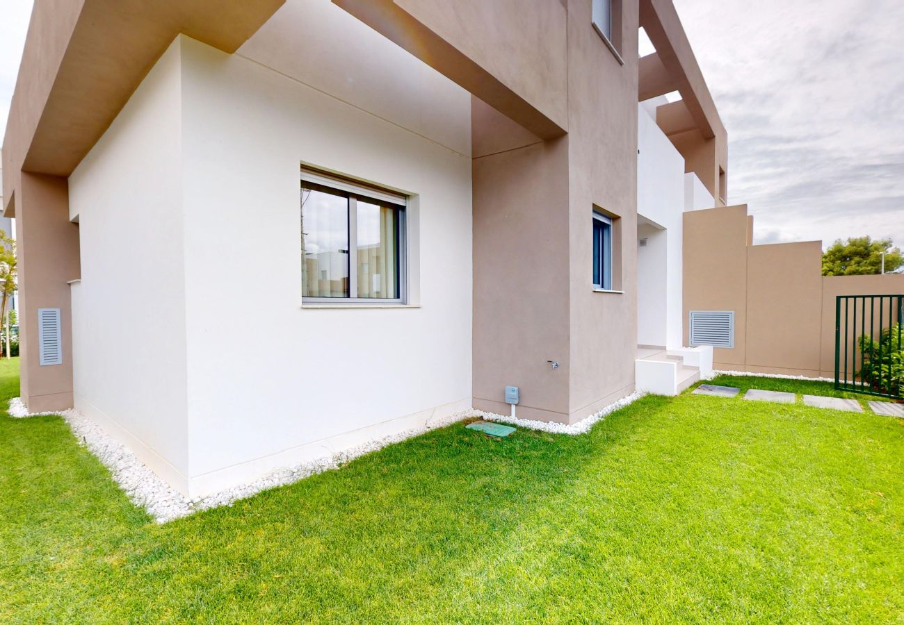 Apartment in Oliva - Eclipse by On Travel