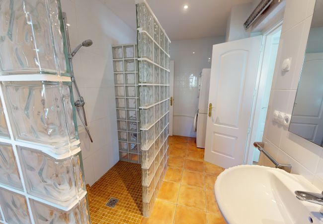 Villa à Oliva - Villa Domus by ON Travel Villa à Oliva - Villa Domus by ON Travel